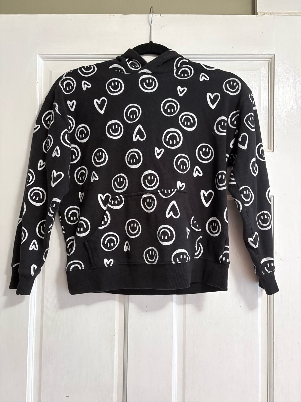 wonder nation Black Hoodie with White Smiley & Heart Print